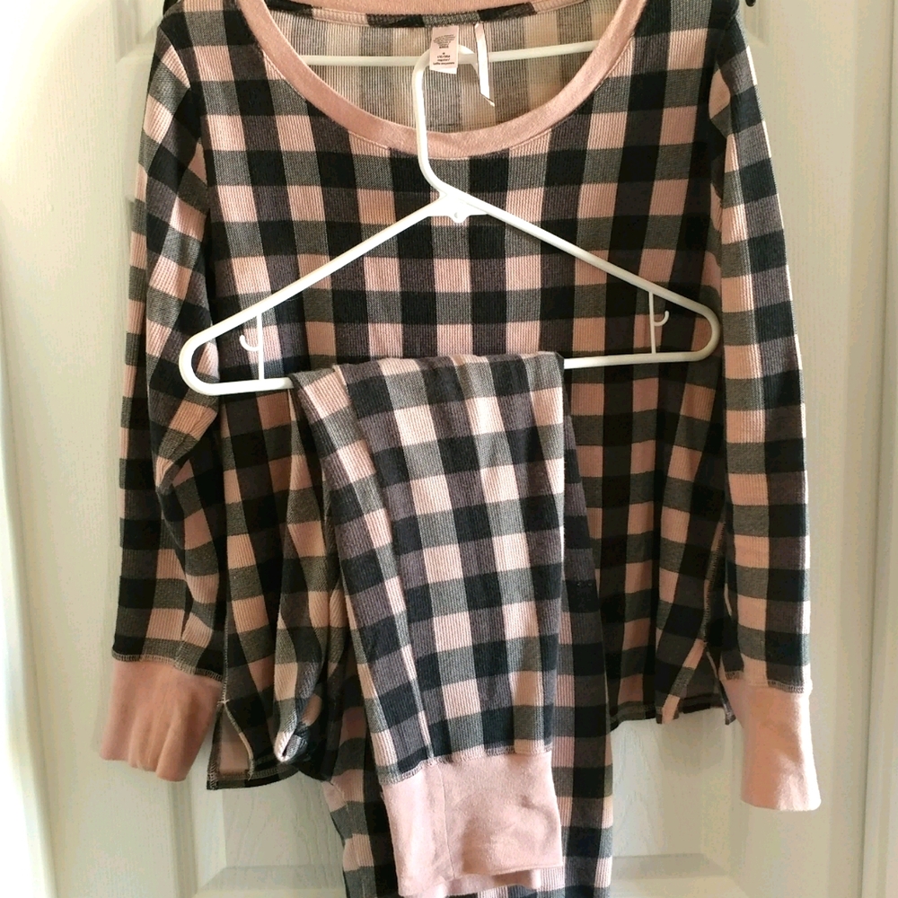 Victoria secret pajama set size M